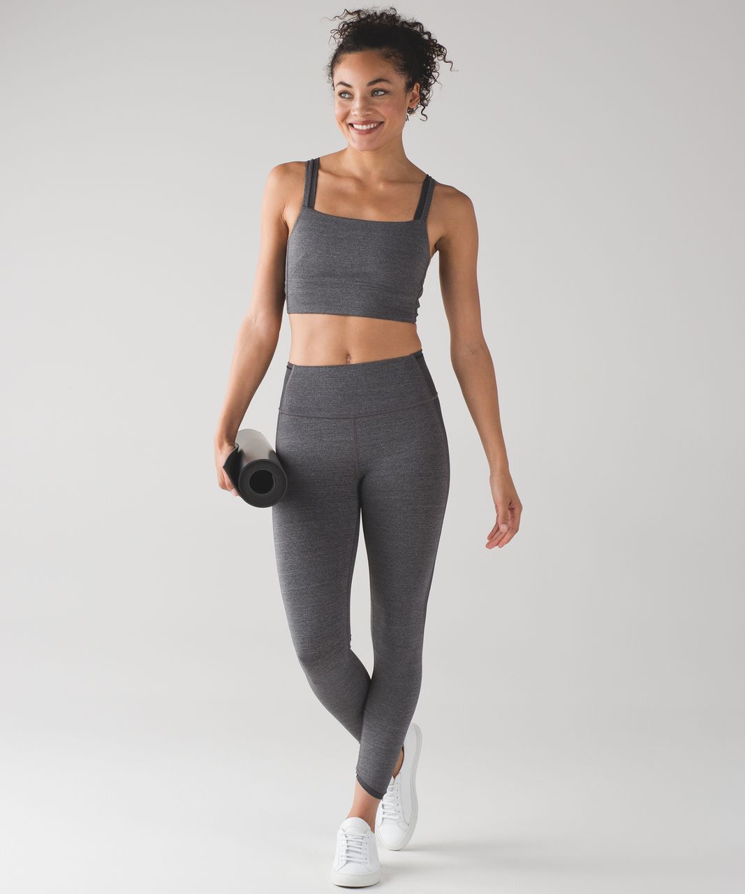 LULULEMON Size 2 Leggings 7/8 Crop Gray T60416