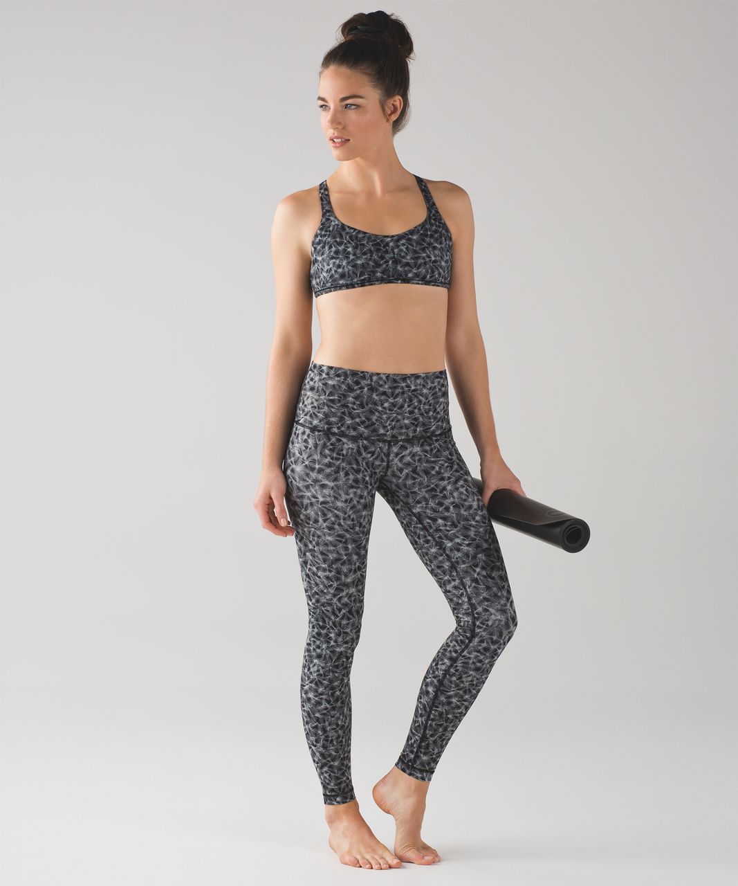 Lululemon Free To Be Zen Bra - Plume White Black