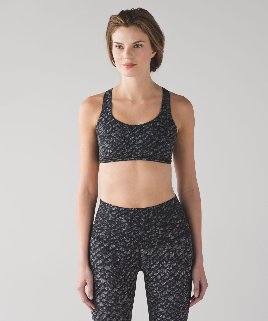 Lululemon Free To Be Tranquil Sports Bra Luxtreme Midnight Tulle