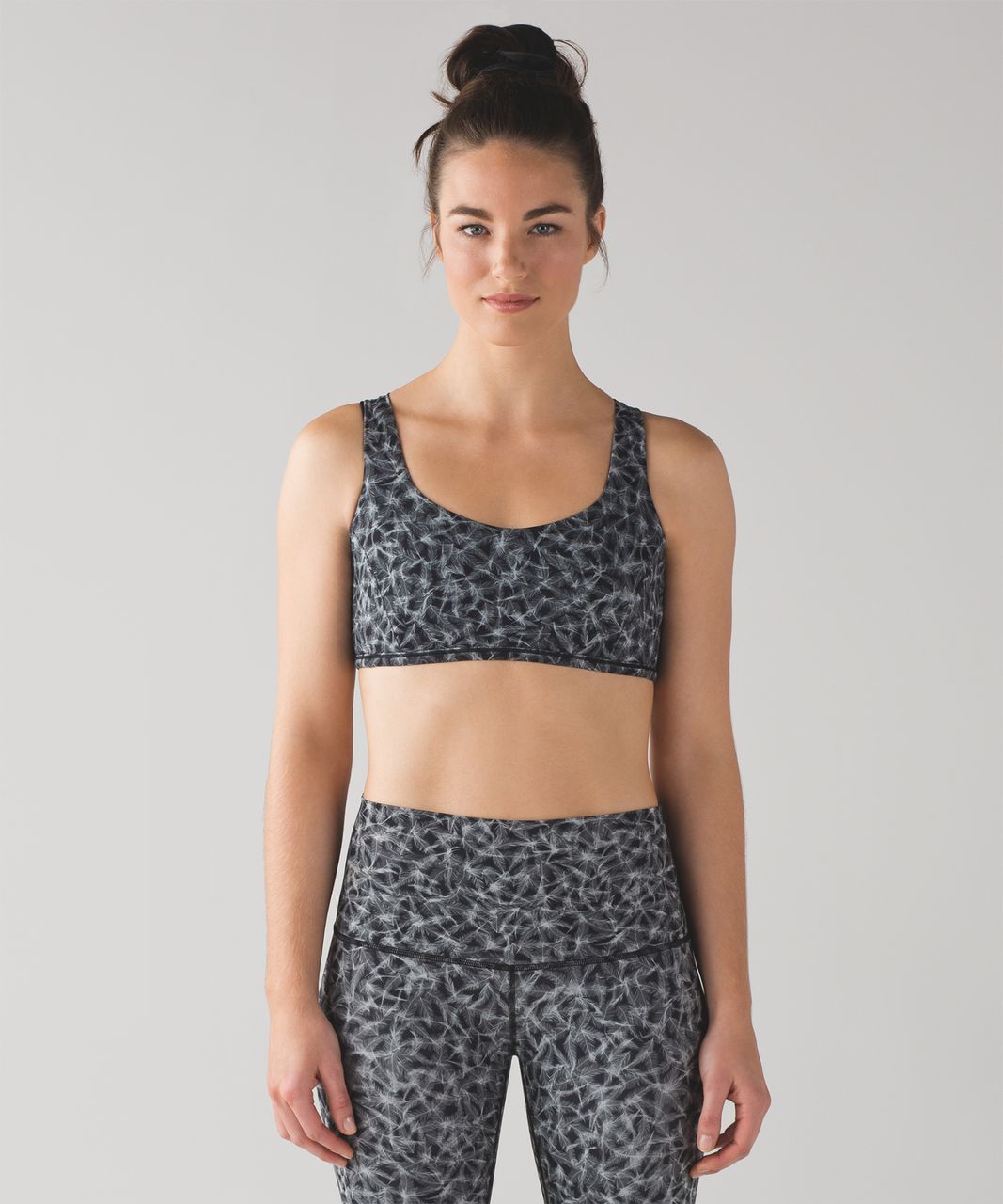 Lululemon Free To Be Tranquil Bra - Plume White Black