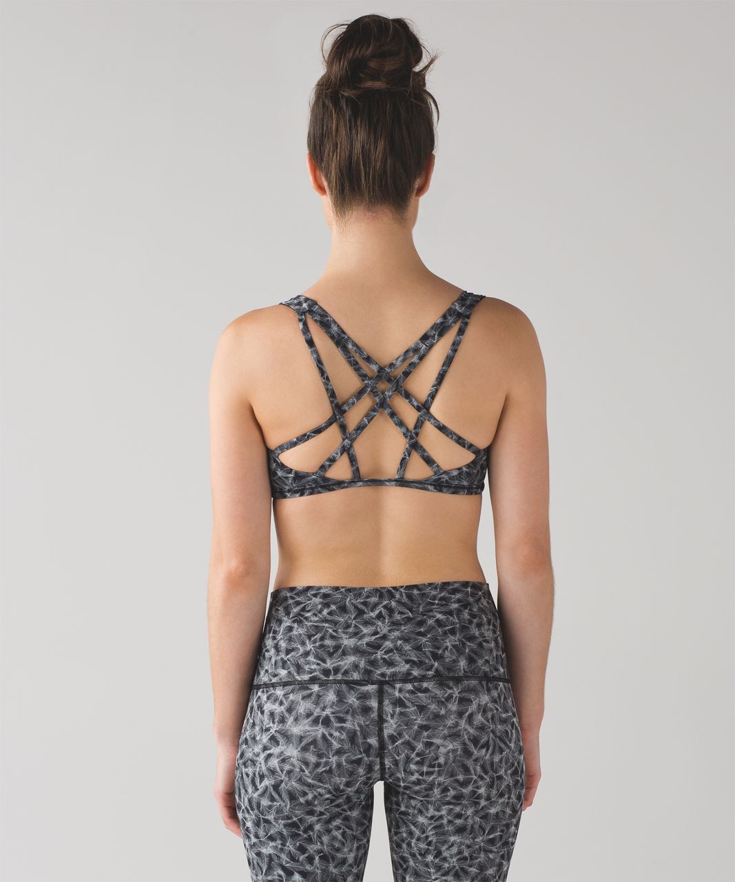 Lululemon Free To Be Tranquil Bra - Plume White Black