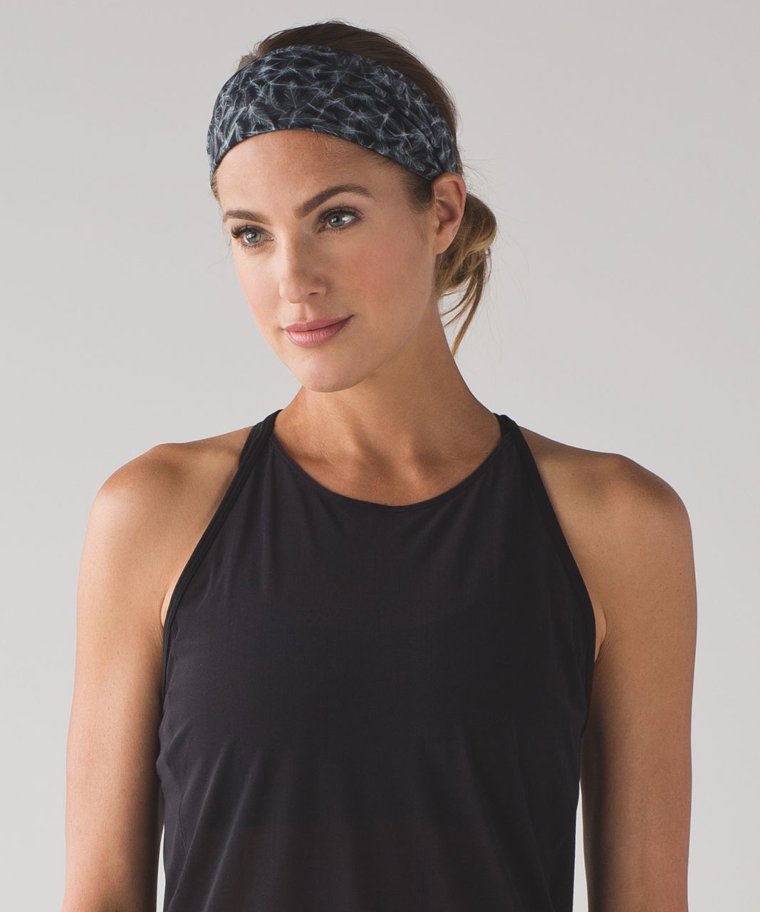 Lululemon Fringe Fighter Headband (Nulux) - Plume White Black