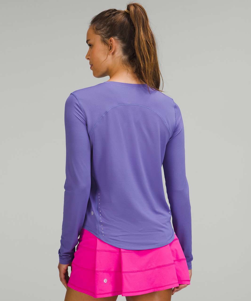 Womens LULULEMON Shirt Size 10 1/4 Zip Long Sleeve Purple Thumbholes