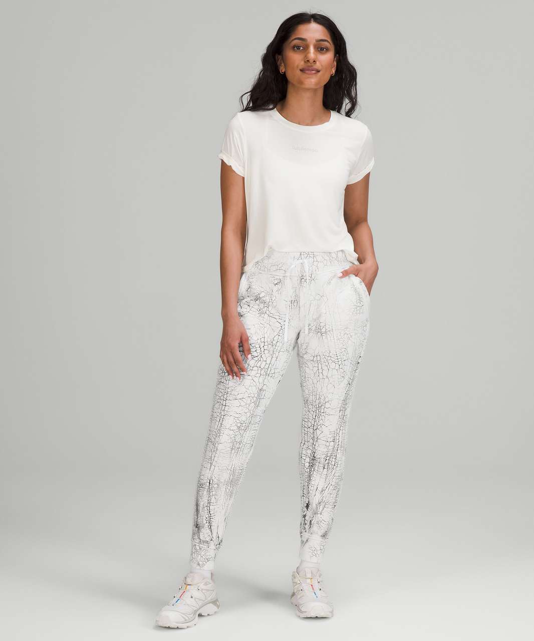 Lululemon Warm Down Jogger *7/8 Length - Thread Dye White Black