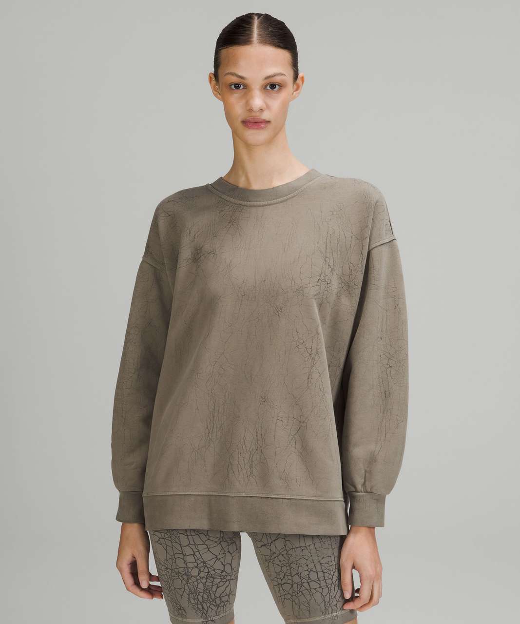 Lululemon Perfectly Oversized Crew - Thread Dye Rover Black