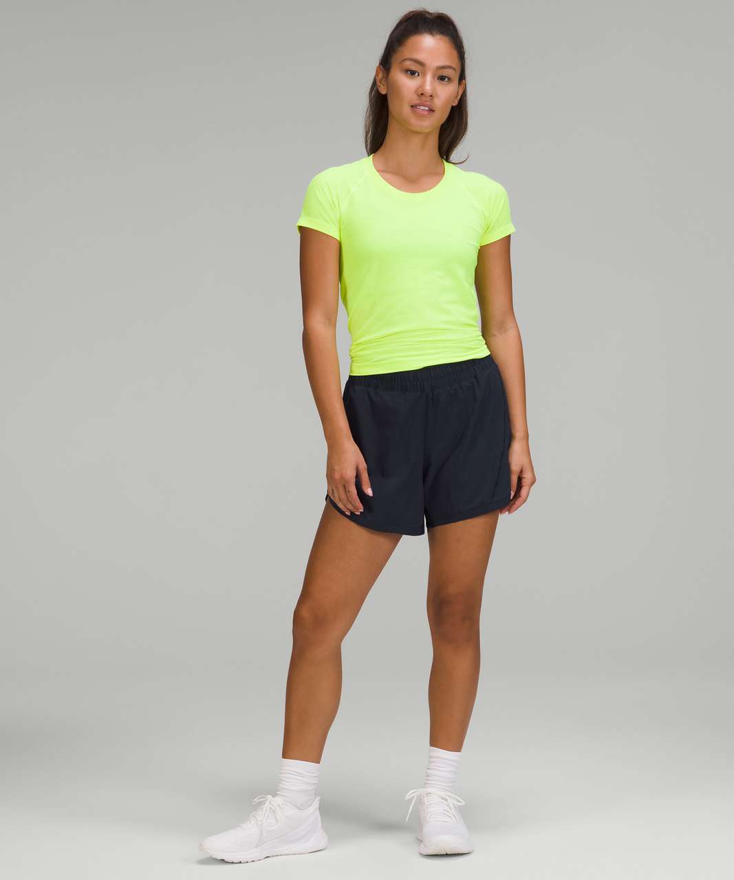 Track That High-Rise Lined Short 5, Women's Shorts