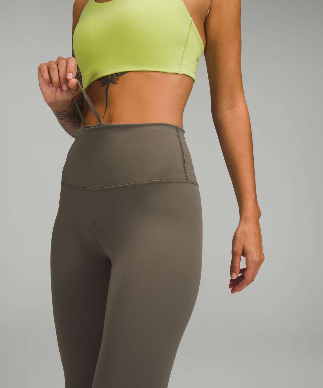 Lululemon Wunder Train HR Tight Contour Fit, 25 - Retail $98