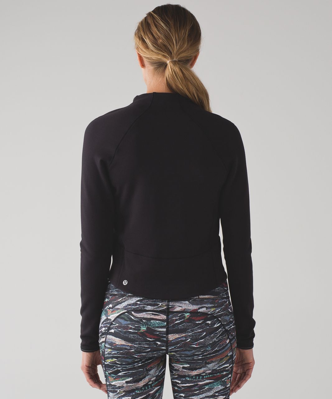 Lululemon Hill And Valley Mock Neck - Black