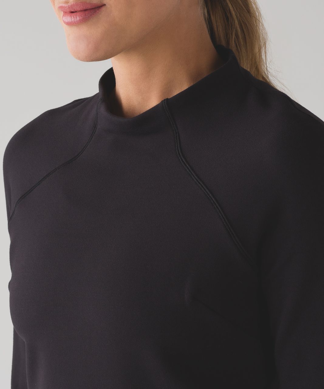 Lululemon Hill And Valley Mock Neck - Black