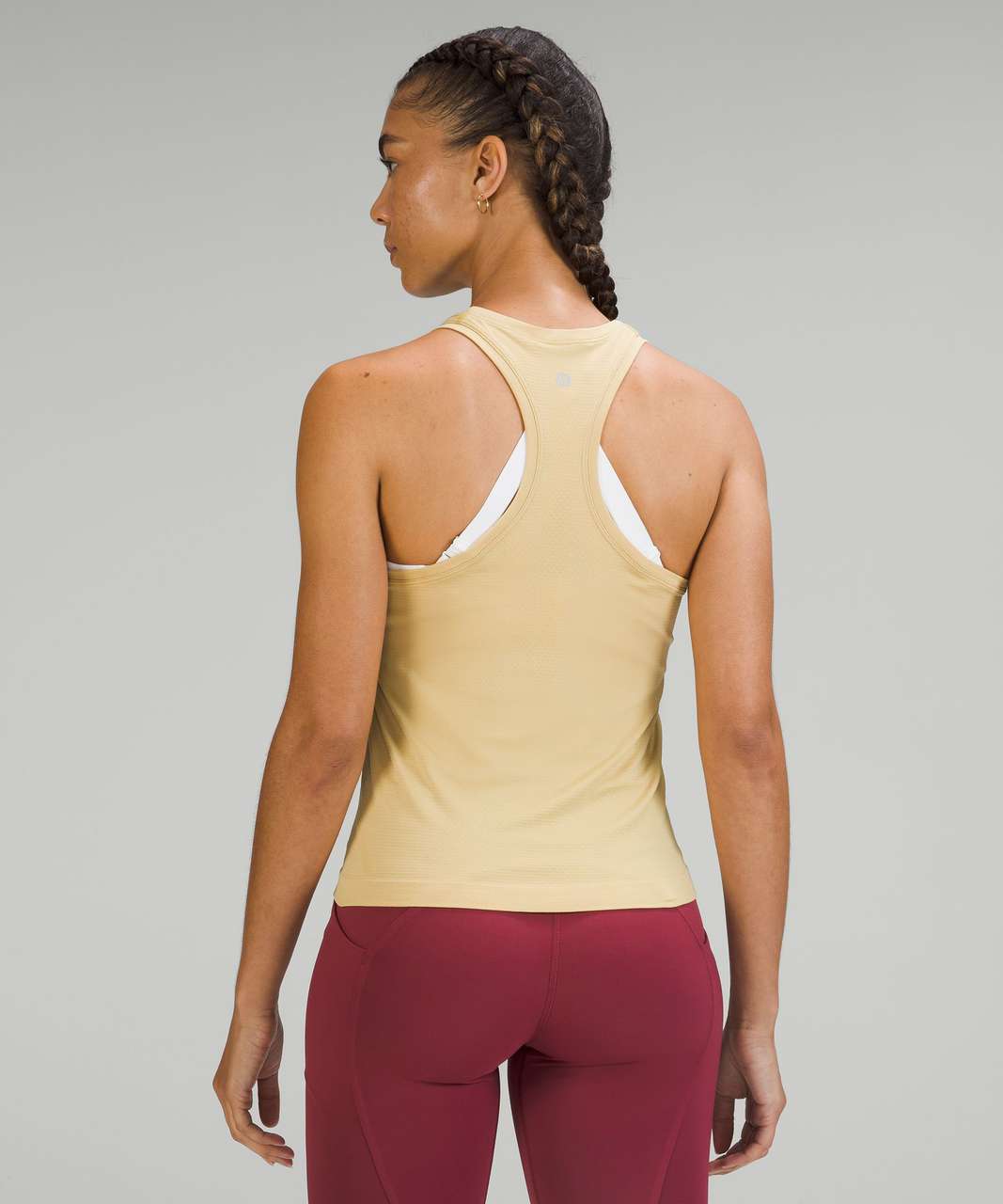 NWT Peloton x Lululemon Swiftly Speed Racerback 8