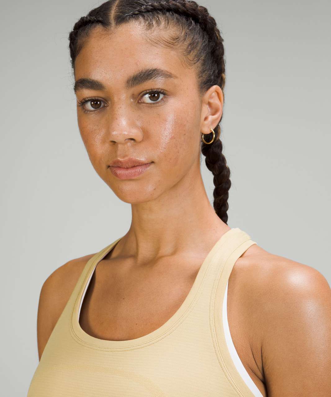 Lululemon Swiftly Tech Racerback Tank Top 2.0 *Race Length - Golden Sand / Golden Sand