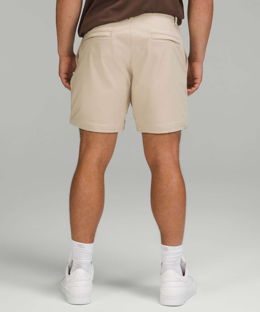 Lululemon Commission Classic-Fit Short 7" - Trench