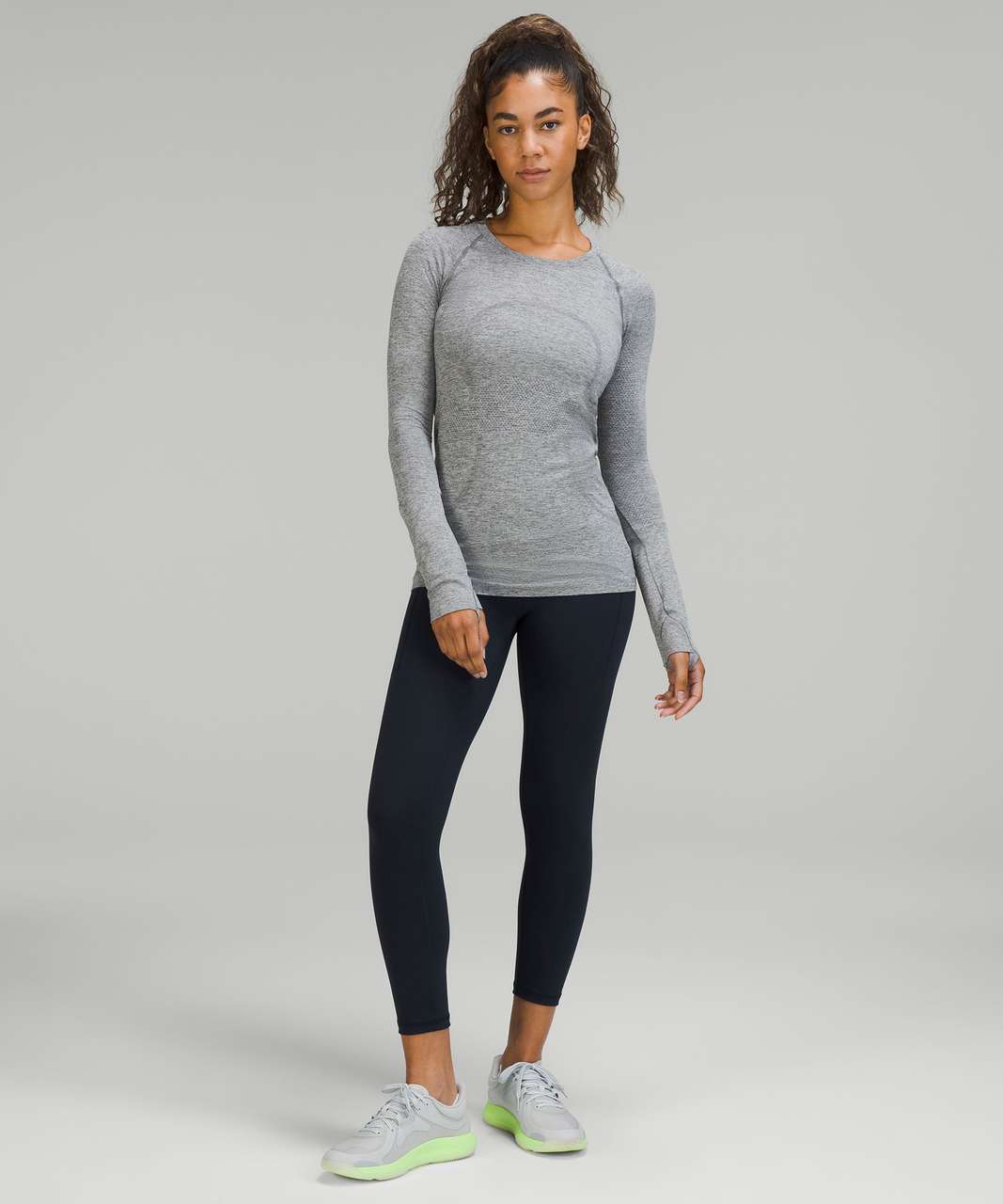 NWT Lululemon Women Wunder Train Crop 23” Everlux LW6BNFS TRNV Gray Size 18