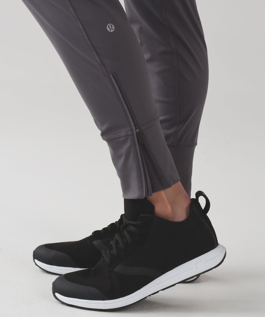 Lululemon Fresh Tracks Pant - Dark Carbon