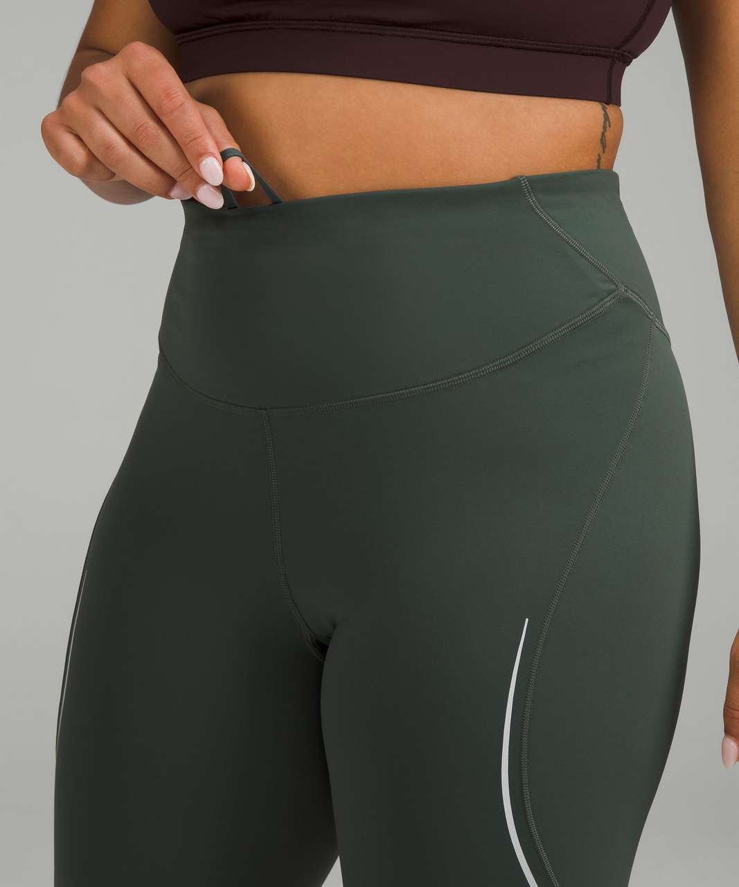 Lululemon Base Pace High-Rise Tight 25 - Misty Glade - lulu fanatics