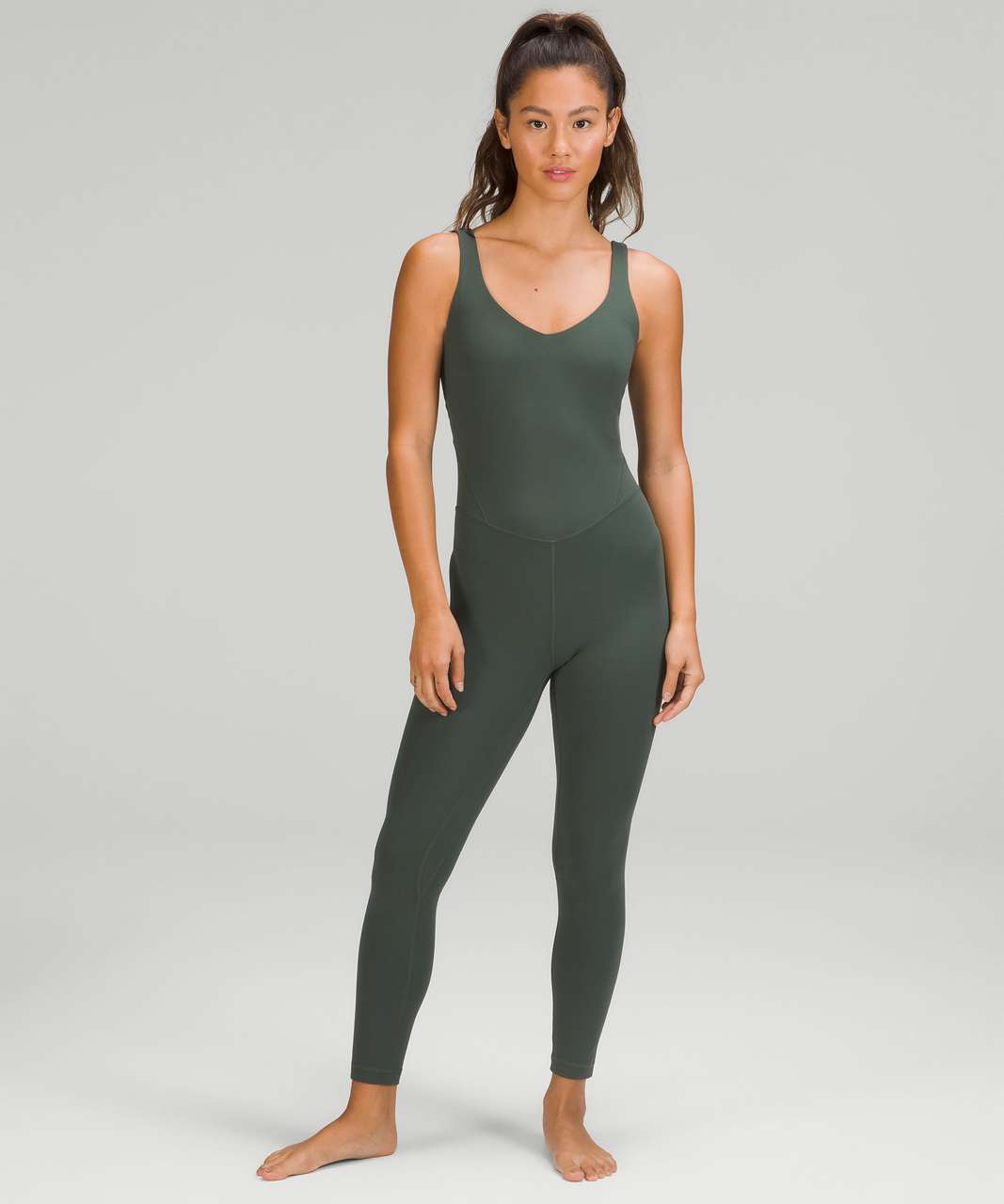 OOTD ft. Align 25” Bodysuit in Smoked Spruce (4) : r/lululemon