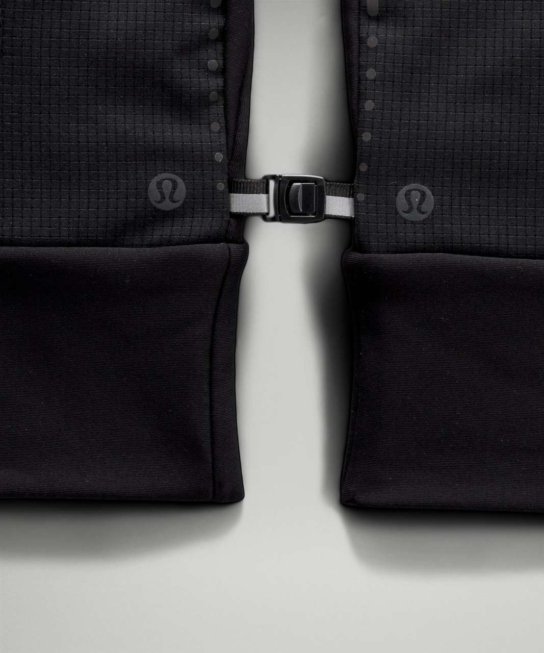 Lululemon Cold Terrain Lined Gloves - Black