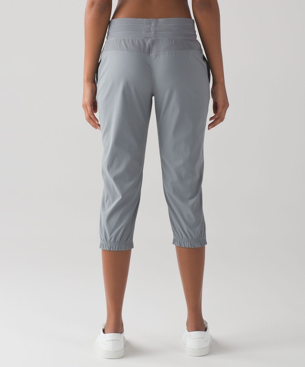 lululemon capri studio pants