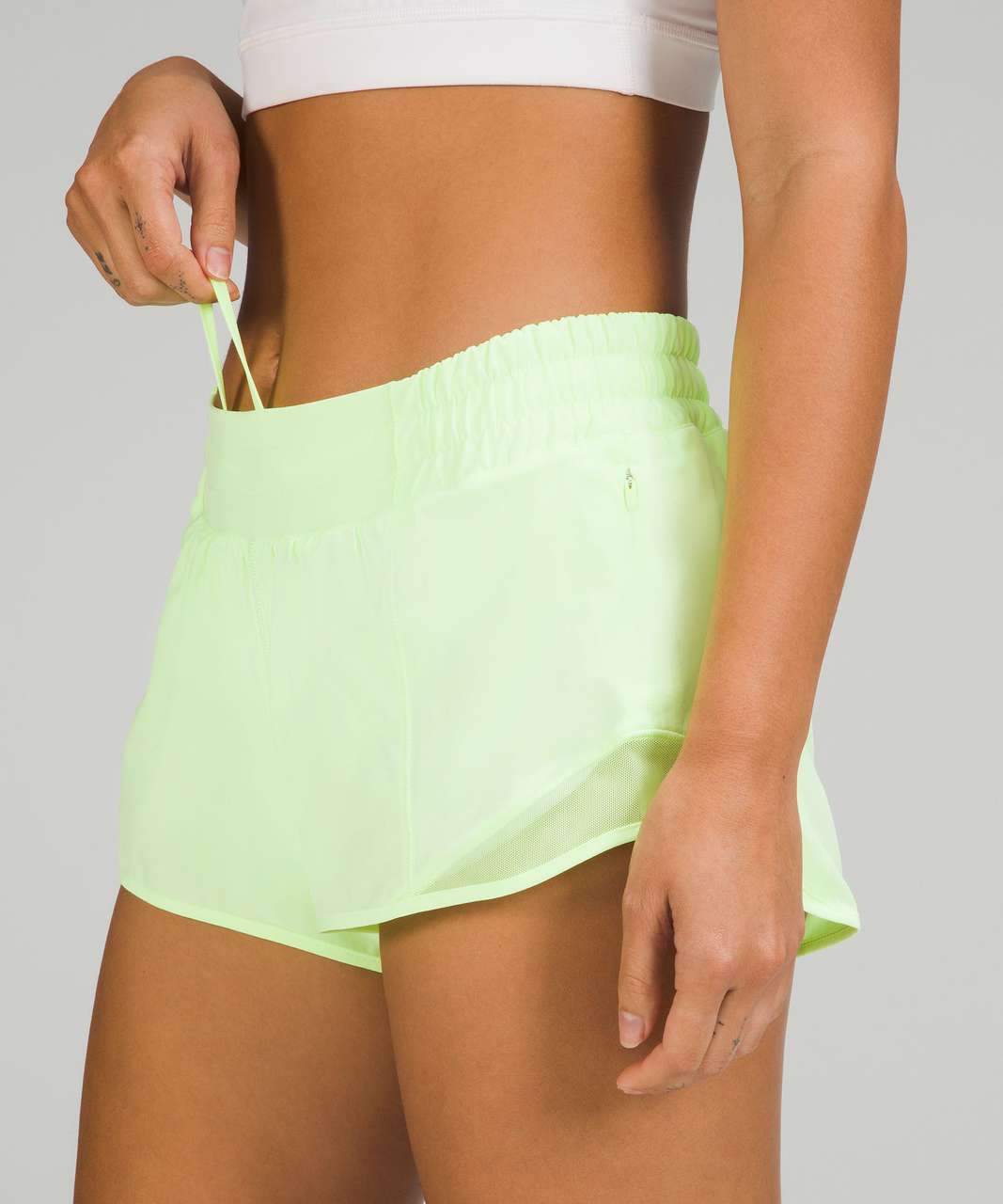 Lululemon Hotty Hot Low-Rise Lined Short 2.5" - Faded Zap