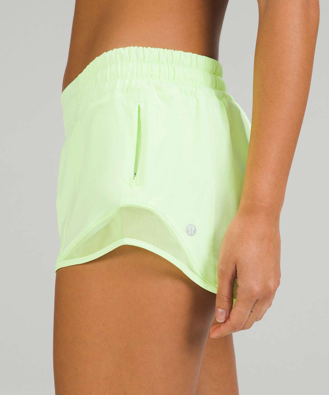 Lululemon Hotty Hot Low-Rise Lined Short 2.5" - Faded Zap