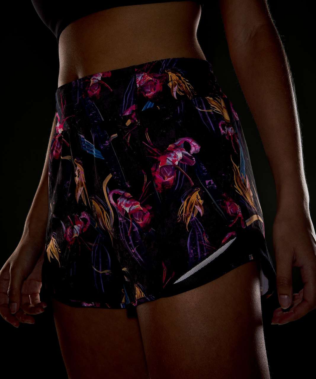 Lululemon Hotty Hot High-Rise Lined Short 4" - Veiled Floral Black Multi / Black