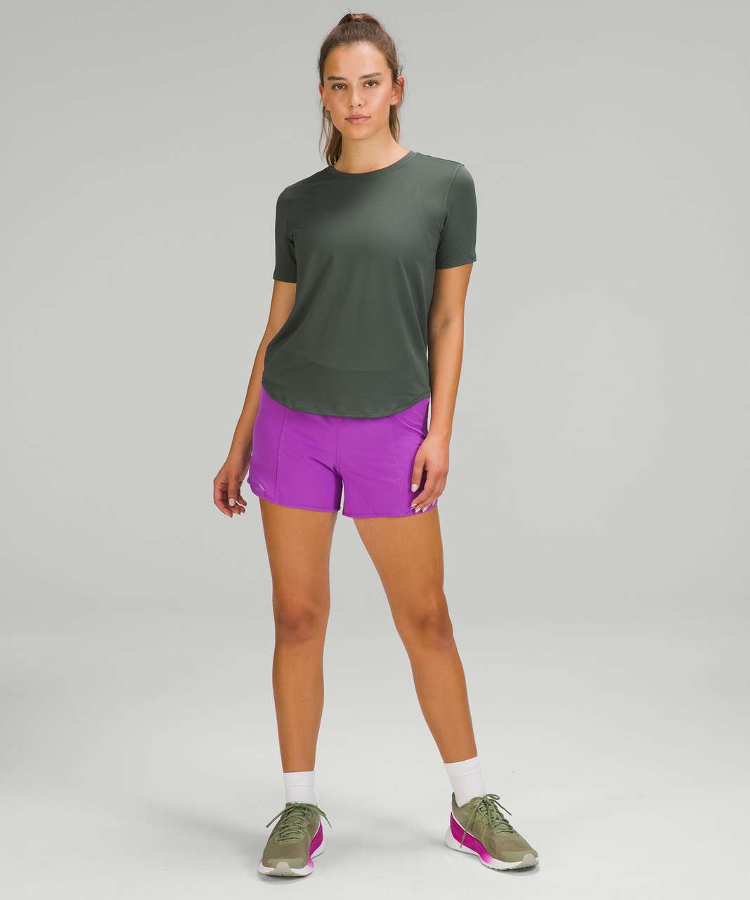 Lululemon Hotty Hot Low-rise Lined Shorts 4 In Moonlit Magenta