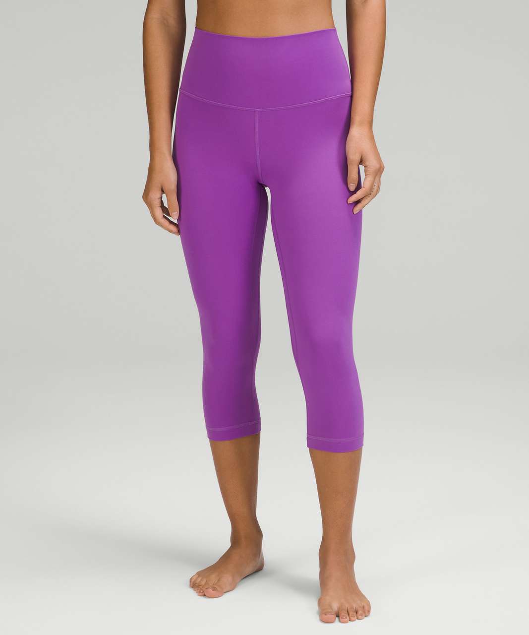 Lululemon Women's Active Crop 17'' Color Melanite Size 8 Stretch Mesh