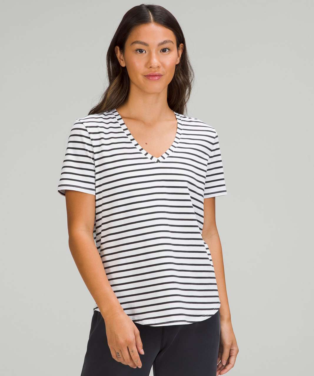 Chaser Love Rib V-Neck Cold Shoulder Shirttail Tee In Willow