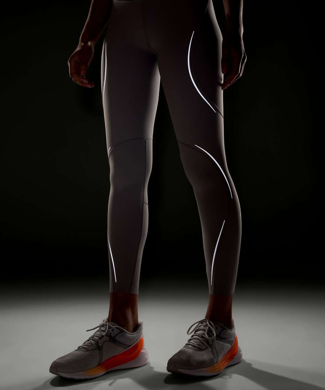 Base Pace Reflective Tights (25”) - possibly my fav new running tights… : r/ lululemon