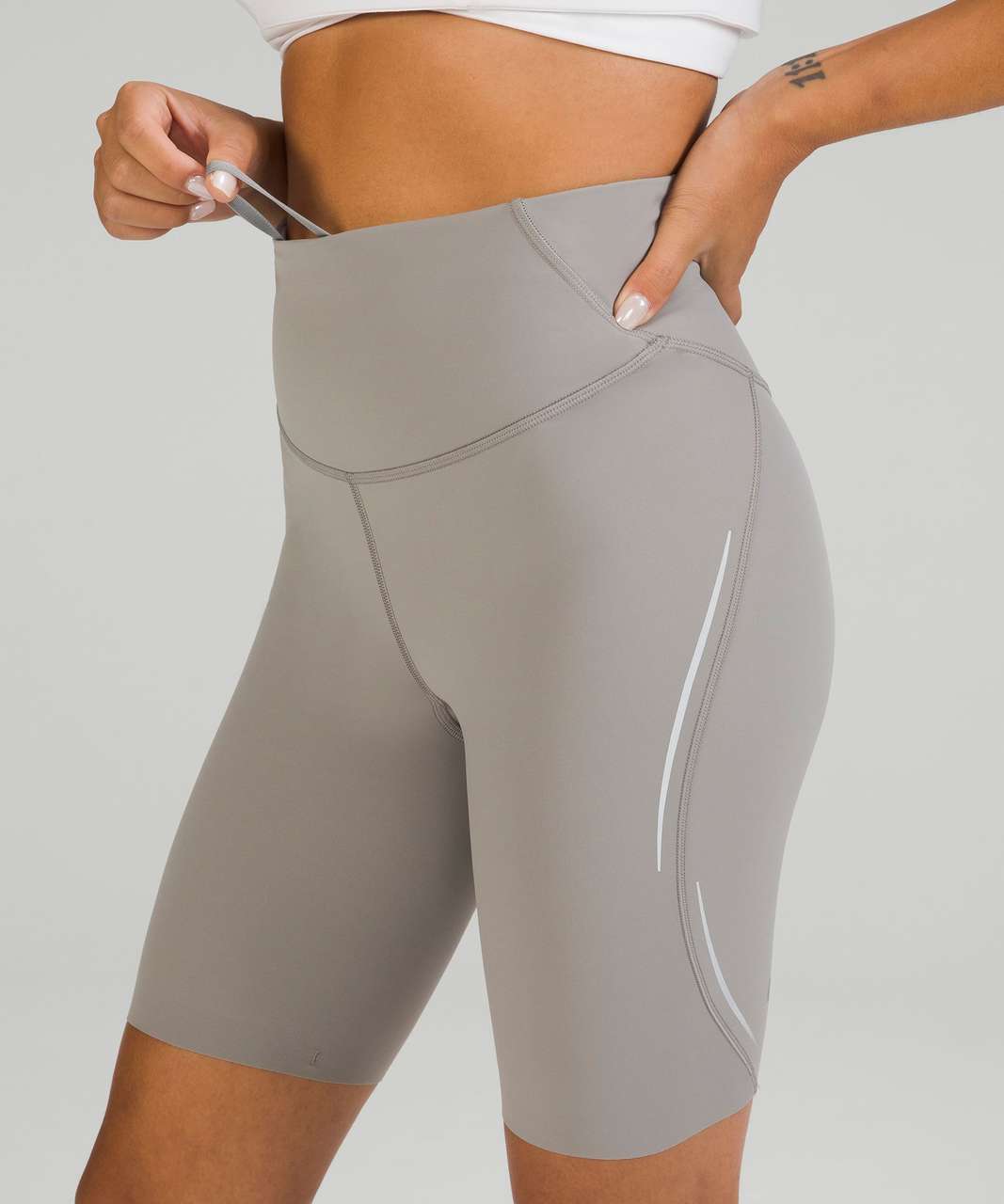 Lululemon Review: Base Pace High-Rise Short 8 (Photos & Video) -  AthletiKaty