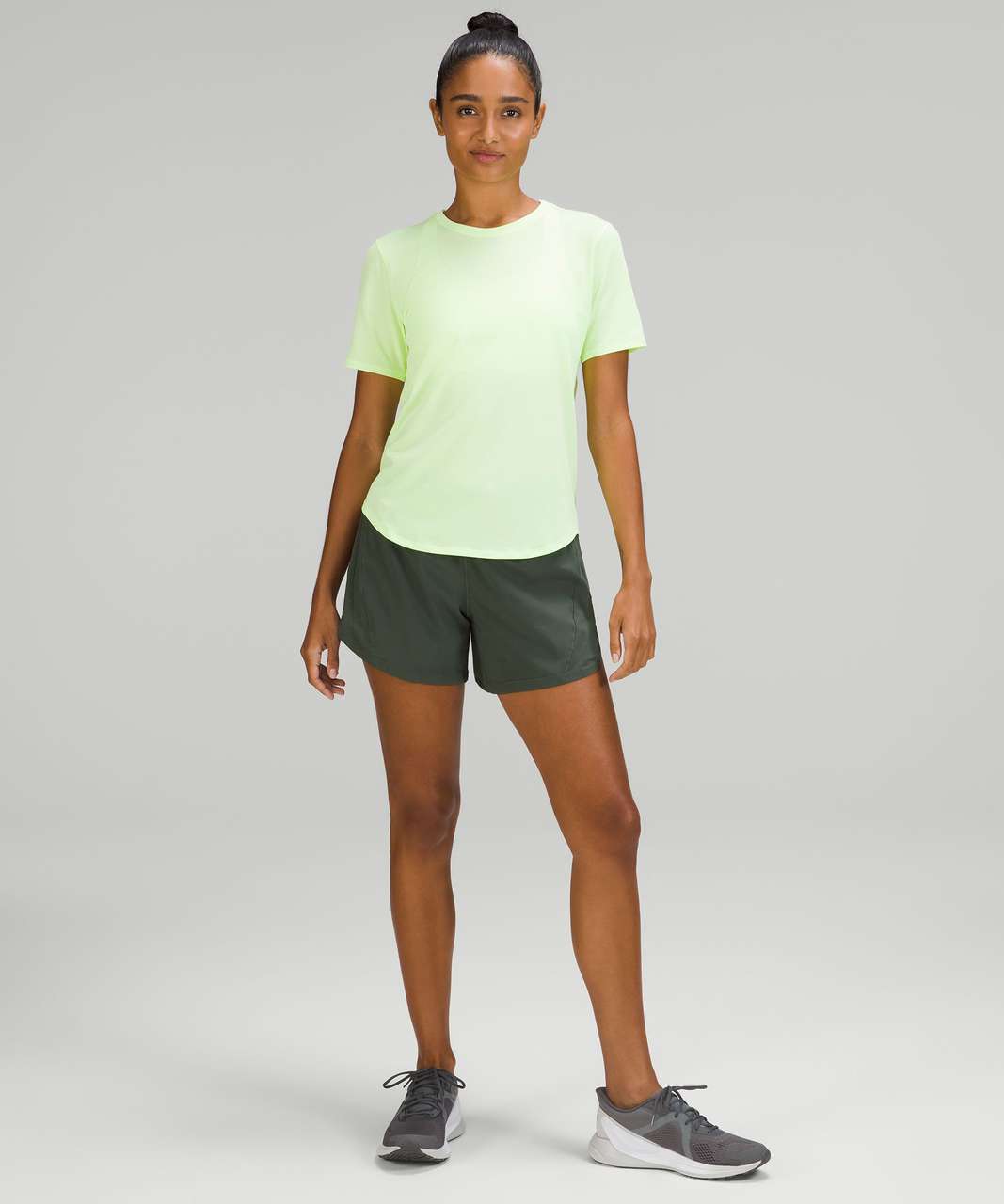 Lululemon Track That Mid-Rise Lined Short 5" - Smoked Spruce