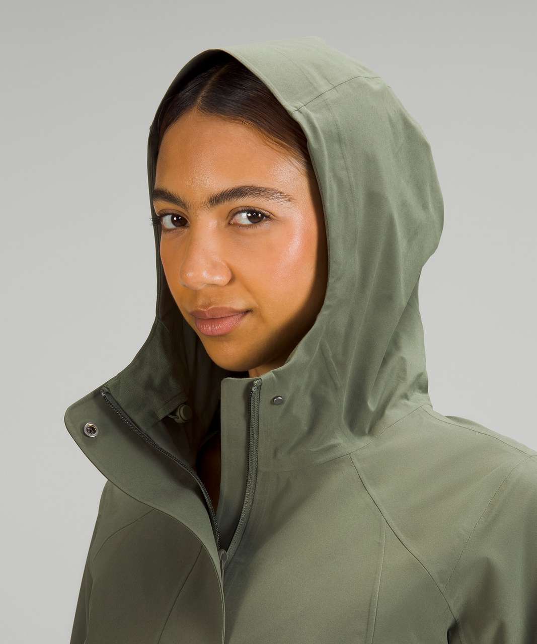 Lululemon Rain Rebel Stretch Jacket - Medium Olive - lulu fanatics