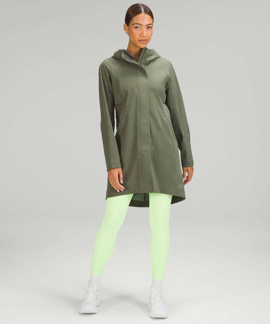 Lululemon Rain Rebel Stretch Jacket - Medium Olive