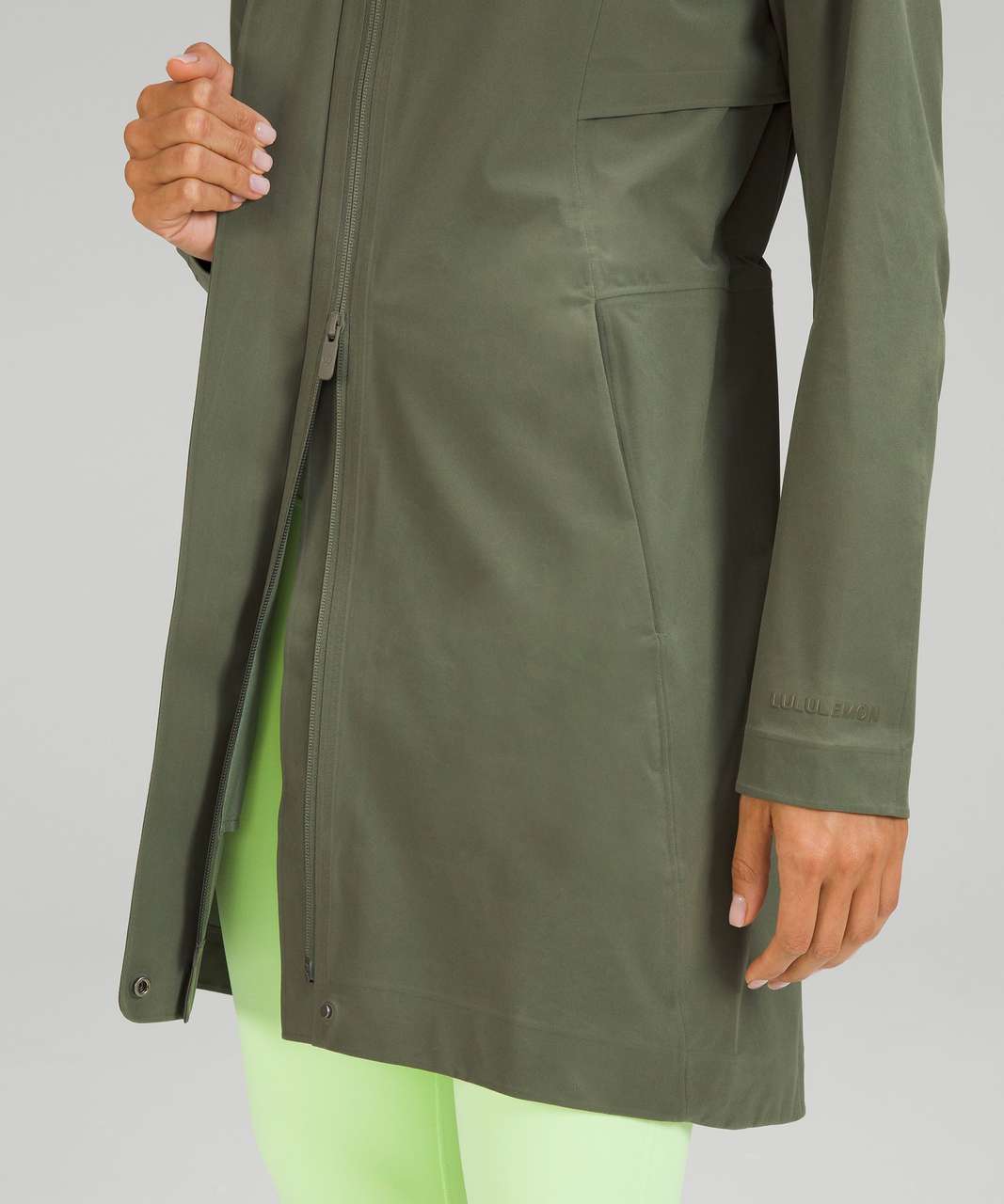 Lululemon Rain Rebel Stretch Jacket - Medium Olive