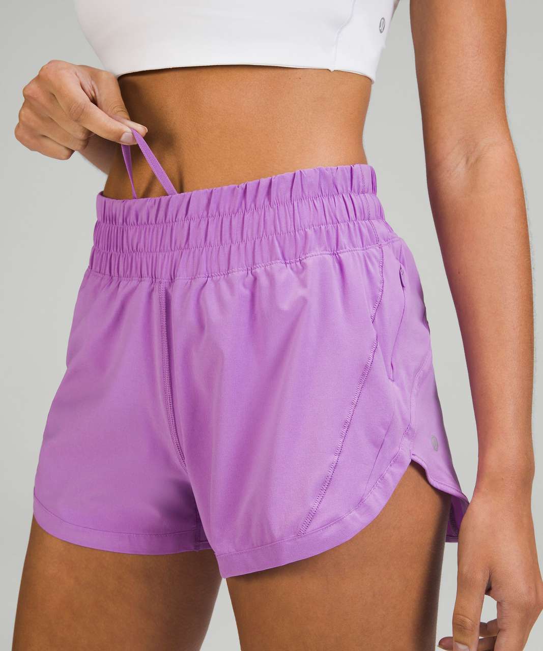 NEW Women Lululemon Track That Mid-Rise Lined Short Wisteria Purple Size  4-6-8