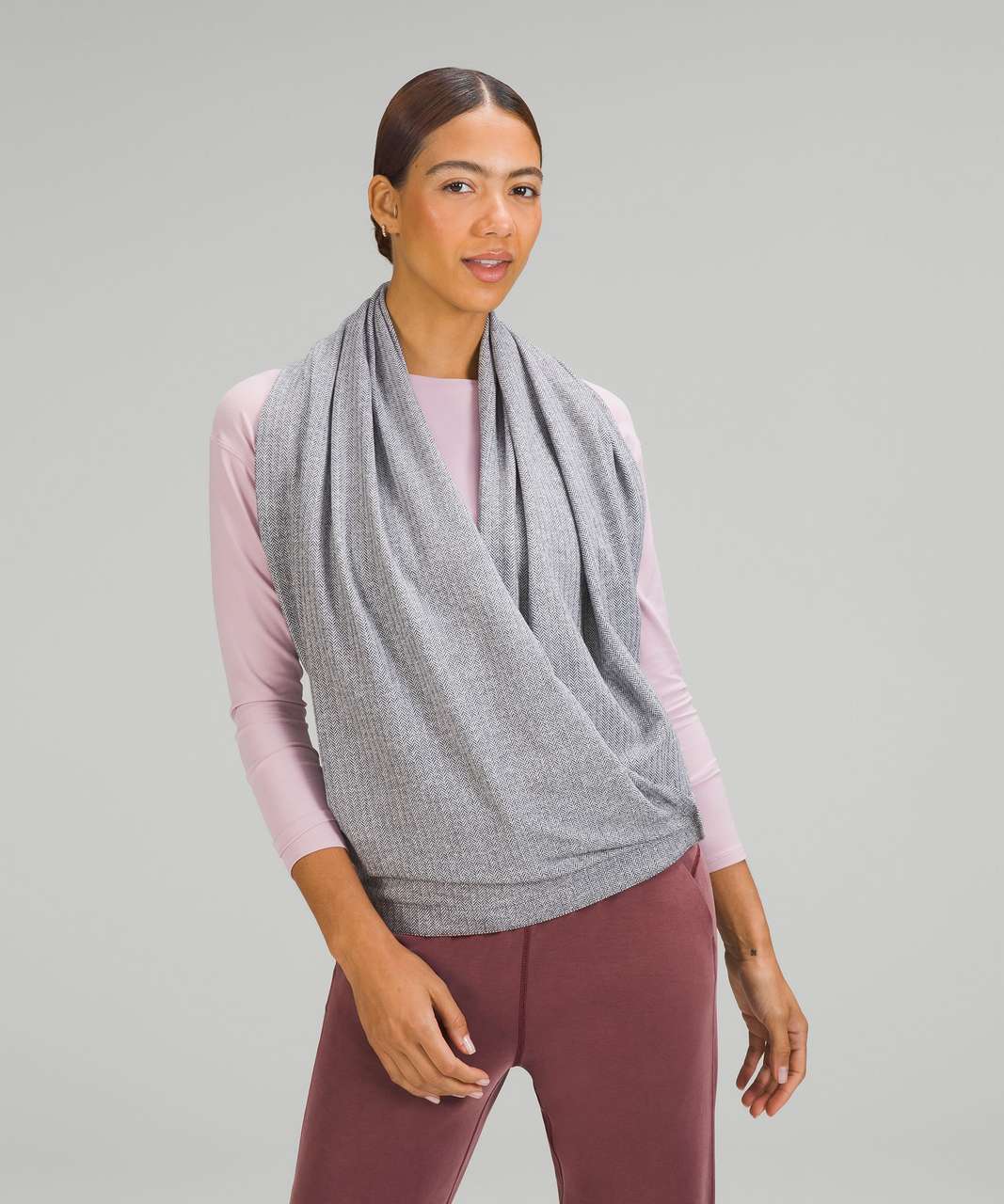 Lululemon Customizable Snap Scarf - Heathered Herringbone Heathered Black  White - lulu fanatics