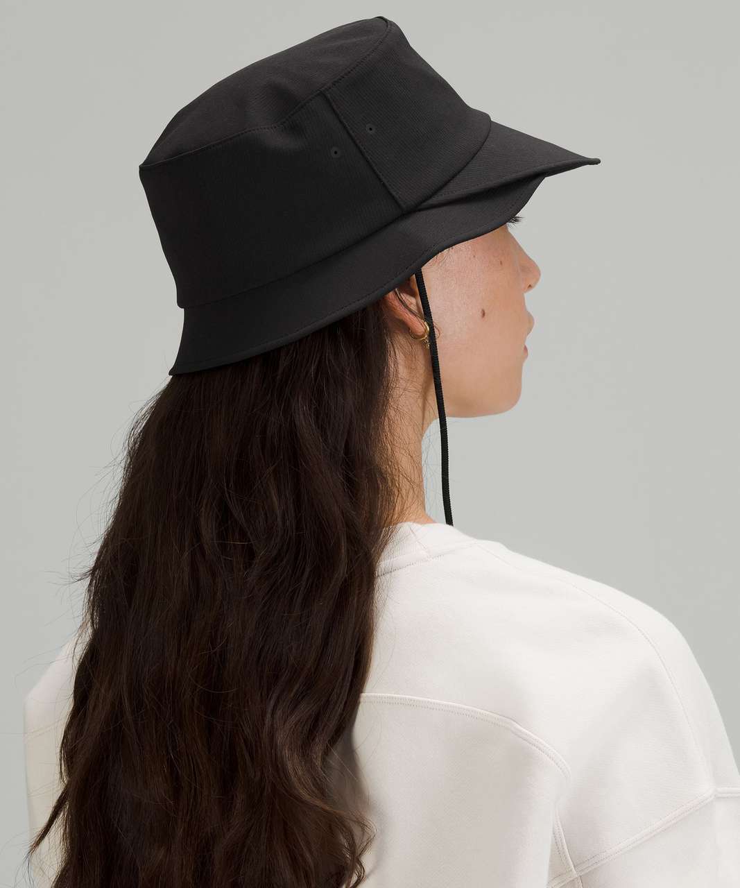 Lululemon Wide-Brim Bucket Hat with Strap - Black