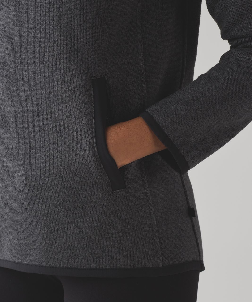 Lululemon Its Fleecing Cold Pullover - Heathered Black / Black