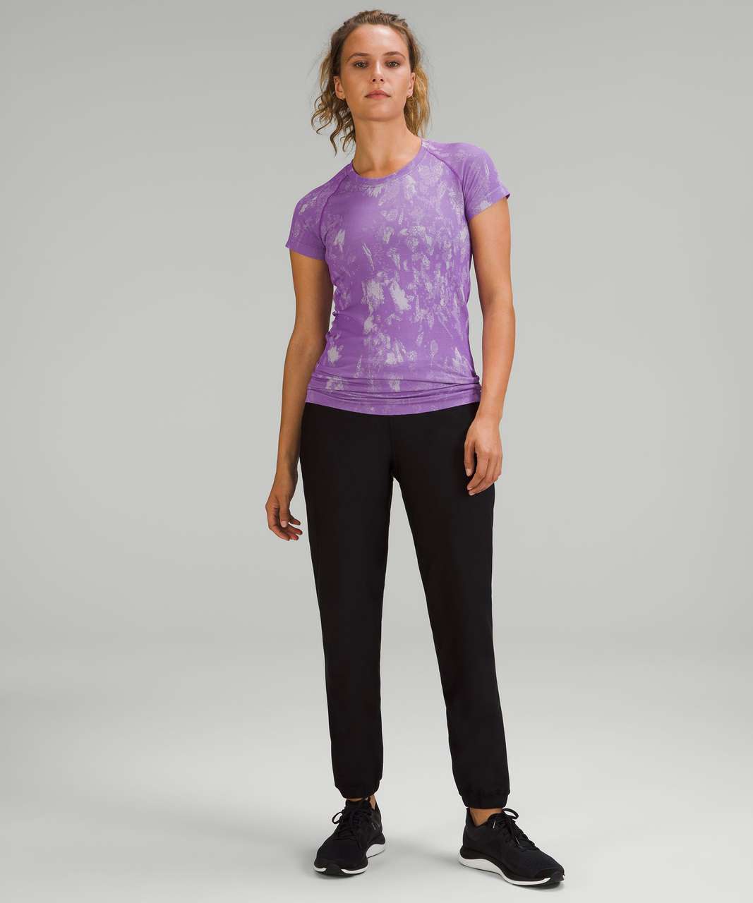 Lululemon Swiftly Tech Short Sleeve Shirt 2.0 - Shadow Bloom Moonlit Magenta / Faint Lavender