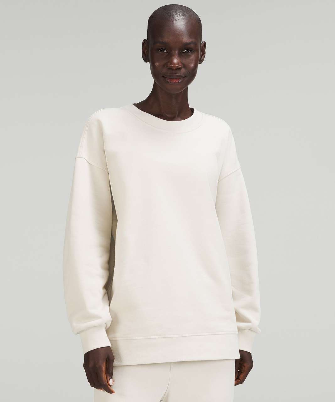 https://storage.googleapis.com/lulu-fanatics/product/78205/1280/lululemon-perfectly-oversized-crew-natural-ivory-049844-415958.jpg