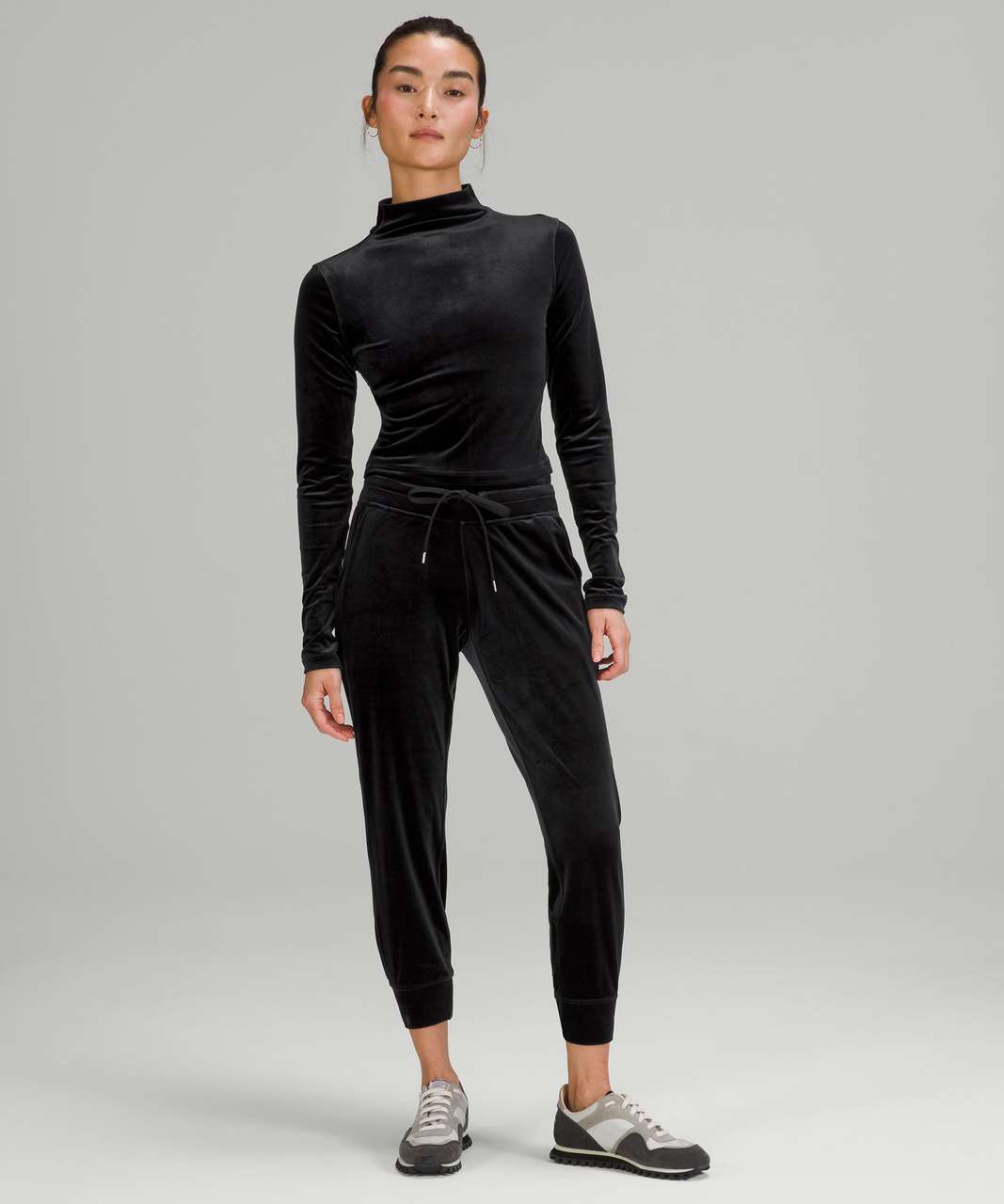 https://storage.googleapis.com/lulu-fanatics/product/78258/1280/lululemon-all-aligned-mock-neck-long-sleeve-shirt-crushed-velvet-black-0001-416218.jpg