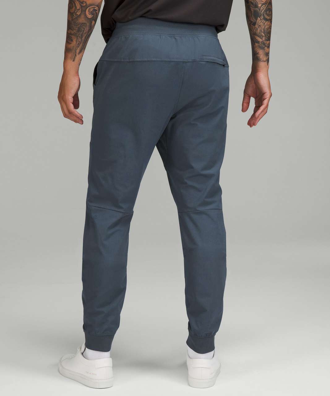 Large Lululemon ABC Men Jogger Pants True Navy New with Tags LM5AMZS Retail  $128