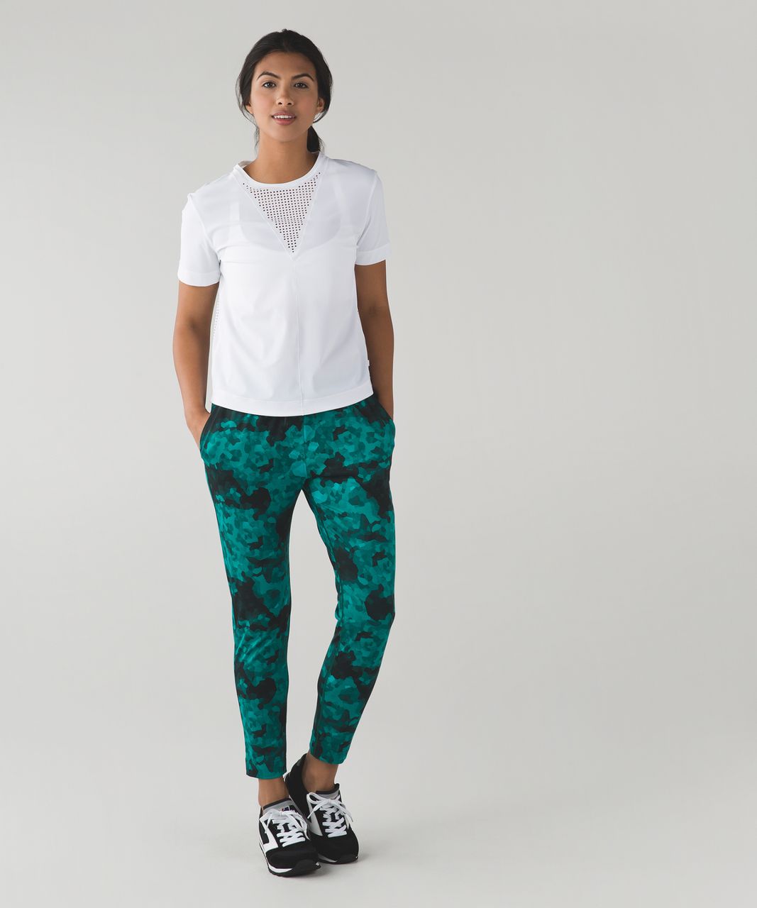 Lululemon Jet Crop (Slim) (19") - Clouded Dreams Cosmic Teal Multi