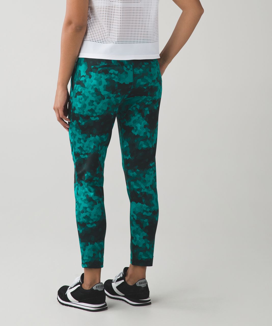 Lululemon Jet Crop (Slim) (19") - Clouded Dreams Cosmic Teal Multi