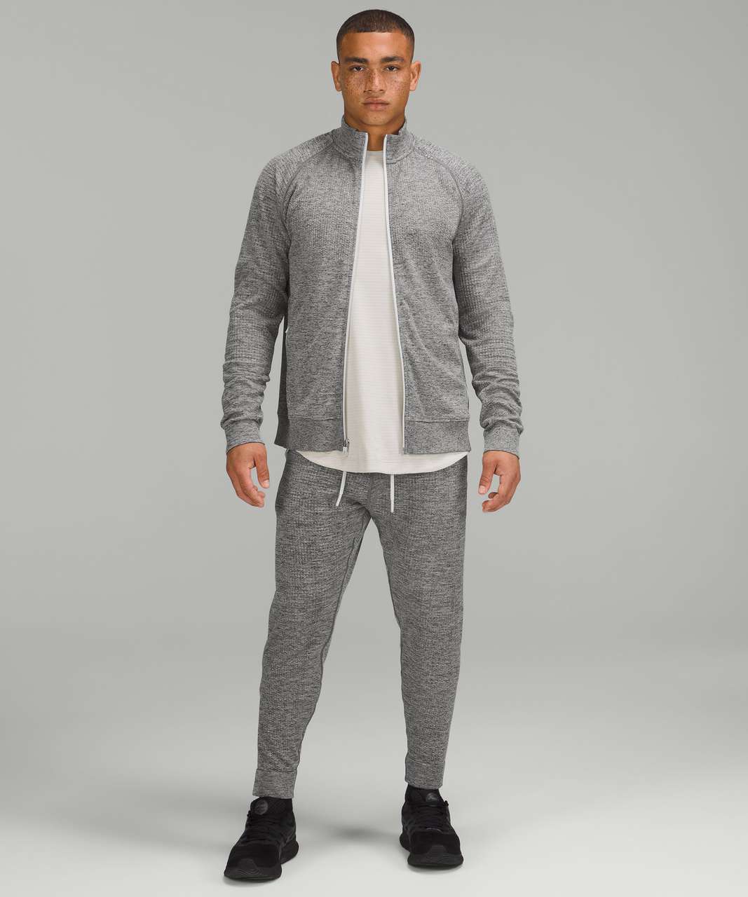 Lululemon Engineered Warmth Jacket - Vapor / Gull Grey / Black