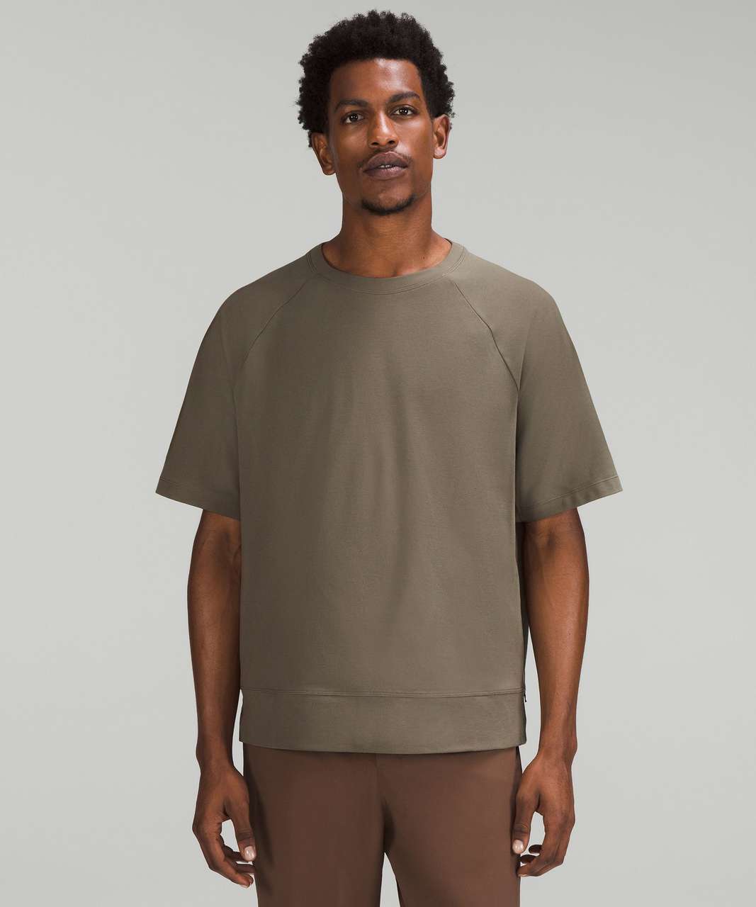 https://storage.googleapis.com/lulu-fanatics/product/78353/1280/lululemon-heavyweight-crepe-short-sleeve-shirt-carob-brown-051415-416683.jpg