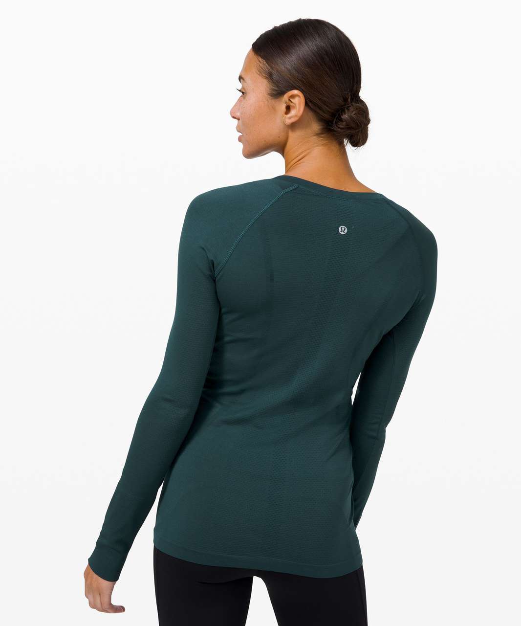 Lululemon Swiftly Tech Long Sleeve Shirt 2.0 - Submarine / Submarine