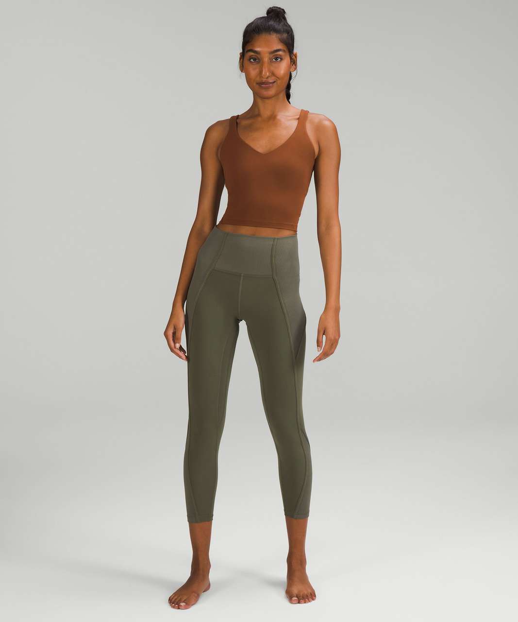 Align ribbed tank in Roasted brown(6), Align 23” leggings in green twill(4)  : r/lululemon