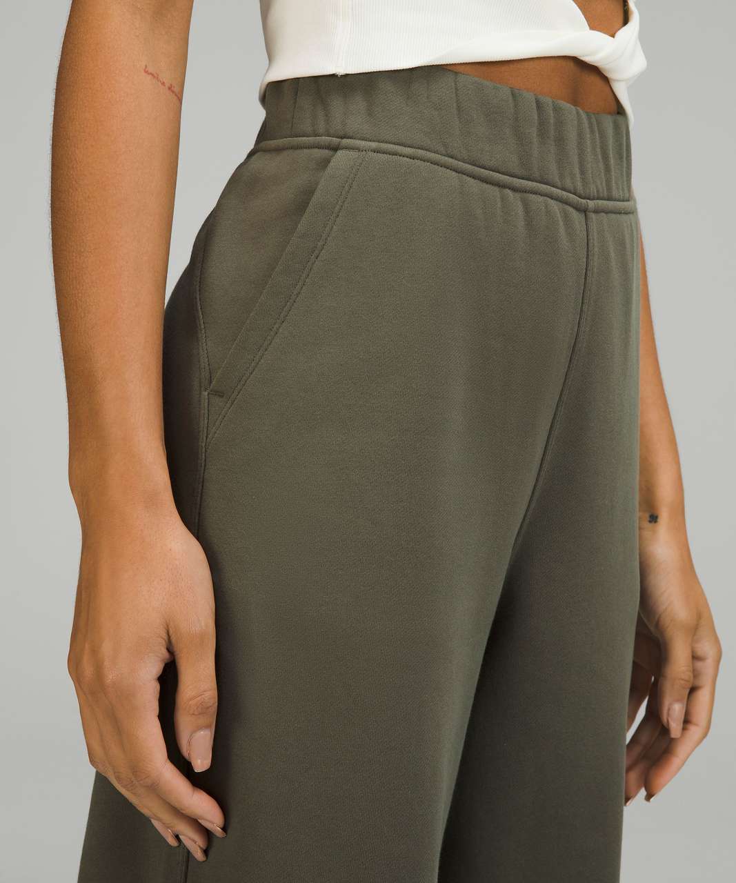 Lululemon Align Super-High-Rise Ribbed-Waist Jogger - Carob Brown - lulu  fanatics