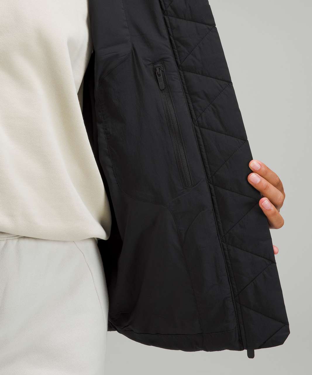 Lululemon Water-Repellent Insulated Vest - Black